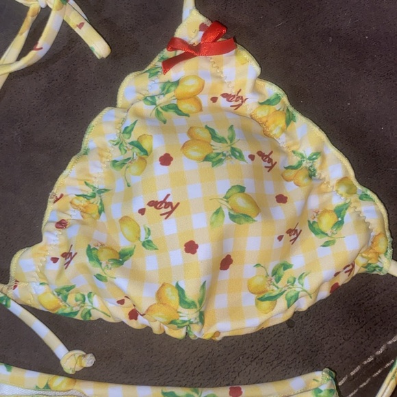 Size Large bright yellow and white gingham pattern with lemons bikini  NEW - Picture 3 of 6